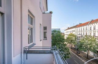 Wohnung kaufen in Beusselstraße, 10553 Berlin, Charmante 2-Zimmer-Eigentumswohnung mit Balkon - Altbau nahe der Spree