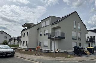 Wohnung kaufen in Tiroler Straße, 65428 Rüsselsheim, Exklusive Dachgeschosswohnung mit Loggia und Dachterrasse in Rüsselsheim-Bauschheim