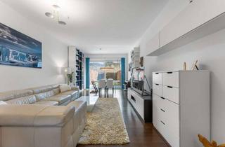 Wohnung kaufen in 50968 Bayenthal, Historisches Flair, privater Garten – willkommen im einzigartigen Palais du Rhin.