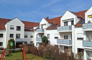 Wohnung kaufen in Haunstetterstr. 44, 86343 Königsbrunn, Helle 3 ZKB mit Loggia und 2 TG Stellplätzen