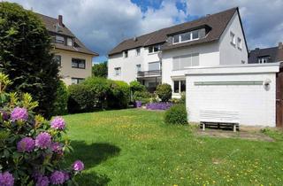 Wohnung kaufen in 53840 Troisdorf, MANNELLA *Zentrale Lage mit Gartennutzung & Garage* Sonnige Dachgeschosswohnung in Troisdorf
