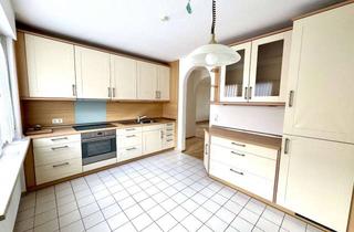 Wohnung mieten in 67659 Innenstadt, KL-West - Renovierte 3-Zimmerwohnung mit Einbauküche und Balkon