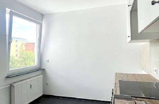 Wohnung mieten in Fahrenheitstraße 32, 12207 Lichterfelde, Gemütliche 1-Zimmer-Wohnung mit Balkon und Einbauküche in Berlin-Lichterfelde