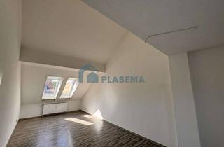 Wohnung mieten in Platanenstr. 50, 17033 Neubrandenburg, Moderne 3- Zimmer- Dachgeschoßwohnung mit Balkon und neuwertiger Einbauküche