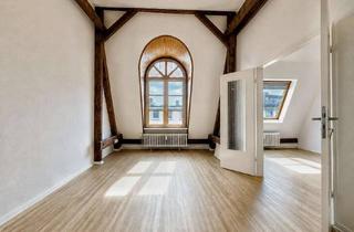 Wohnung mieten in Kurstraße, 13585 Spandau, Großzügige Dachgeschosswohnung mit Terrasse in Spandau!