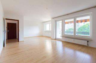 Wohnung mieten in 31139 Hildesheim, 2,5-Zimmer-Wohnung mit großer Loggia, EBK & Garage in ruhiger Waldrandlage
