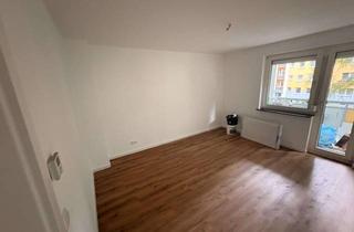 Wohnung mieten in Flensburger Straße 15, 60435 Eckenheim, Frankfurt Dornbusch: 2-Zimmer-Wohnung mit Balkon
