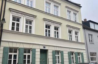 Wohnung mieten in Münzbergstraße 24, 85049 Ingolstadt, Altstadtwohnung hochwertig mit Balkon zwei Zimmer