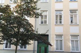Wohnung mieten in 18057 Kröpeliner Tor-Vorstadt, Modernisierte 3-Raum-Wohnung mit großzügiger Dachterrasse