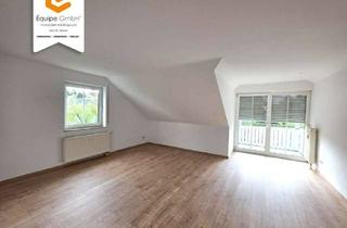 Wohnung mieten in Hauptstraße 109a, 01734 Rabenau, Frisch sanierte 2-Raumwohnung mit Tageslichtwannenbad, Südbalkon und Garage wartet auf Dich!