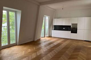 Wohnung mieten in 10317 Lichtenberg, Weitlingkiez: Hochwertige Neubau-Dachgeschosswohnung mit Aufzug & Energieklasse A+