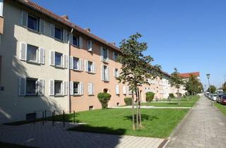 Wohnung mieten in Einhornallee 51, 81377 Sendling-Westpark, gut geschnittene 2,5 Zimmer Altbau-Whg. plus Riesen Wohnküche