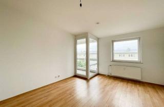 Wohnung mieten in Weserstraße 11, 14513 Teltow, Sonnige Drei-Zimmer-Wohnung mit Loggia und Ebk