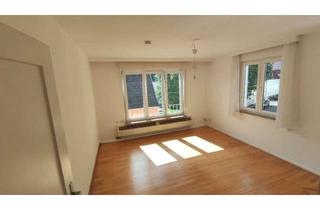 Wohnung mieten in 70469 Feuerbach, Wohnen auf der Hohen Warte – Lichtdurchflutete 4-Zimmer-Wohnung mit EBK und vielseitigem Hobby-/Kell