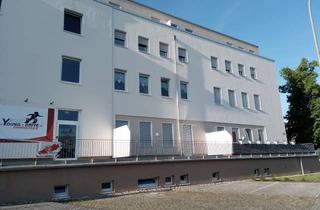Wohnung mieten in Eifelring 28a, 53879 Euskirchen, Helle 2-Zimmer Wohnung, seniorengerecht, 80 m²
