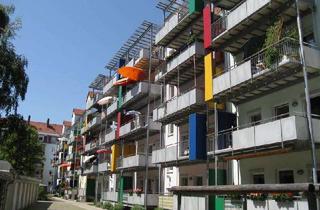 Wohnung mieten in Peyerstr. 39, 90429 Muggenhof, 3 Zimmer Wohnung im 3. OG mit großem Balkon (ohne Aufzug)