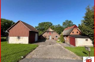 Haus kaufen in 26919 Brake, Reetgedeckte Rarität direkt am Weserdeich in Brake-Golzwarden