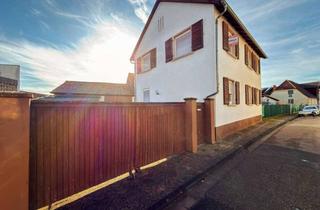 Haus kaufen in 76771 Hördt, Haus mit Scheune, Hof und Dachterrasse- Platz für Familie, Hobby & Handwerk