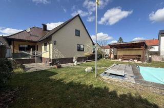 Einfamilienhaus kaufen in 91186 Büchenbach, Großzügiges Einfamilienhaus mit Pool und großen Garten