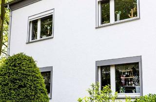 Haus kaufen in 45886 Ückendorf, GE-Ückendorf: Ideal als Mehrgenerationenlösung: Einseitig freistehendes Zweifamilienhaus!
