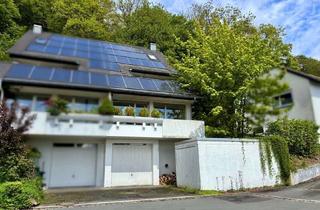 Doppelhaushälfte kaufen in 58515 Lüdenscheid, Lüdenscheid: Moderne Doppelhaushälfte mit großzügigem Wohnkonzept und herrlichem Ausblick