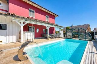 Haus kaufen in 94113 Tiefenbach, Viel Platz für Familie, Alltag und Sommer am Pool