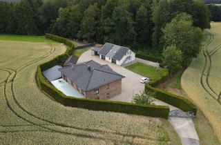 Einfamilienhaus kaufen in Bremer Straße 102, 49179 Ostercappeln, Stilvoll modernisiert: Großzügiges Zweifamilienhaus in Ostercappeln