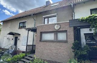Haus kaufen in 30938 Burgwedel, Gemütliches Reihenmittelhaus mit Garage in Thönse wartet auf Neugestaltung! Sofort bezugsfrei!