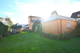 Haus kaufen in 79336 Herbolzheim, Charmantes Zweifamilienhaus (als DHH) mit Doppelgarage und großem Garten