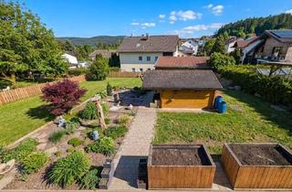 Haus kaufen in 93476 Blaibach, Renoviertes Ein- oder Zweifamilienhaus mit schönem Grundstück in Blaibach