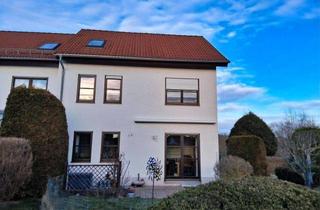 Doppelhaushälfte kaufen in 08525 Plauen, Familienfreundliches Haus in Top-Lage!!