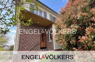 Einfamilienhaus kaufen in 64354 Reinheim, Freistehendes Einfamilienhaus in zentraler Lage in Reinheim
