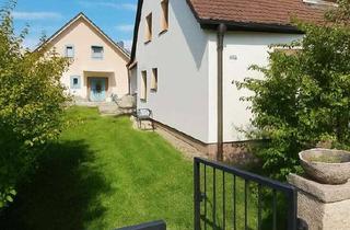 Haus mieten in 86199 Göggingen, Charmante Doppelhaushälfte mit Garten in begehrter Lage von Augsburg-Göggingen
