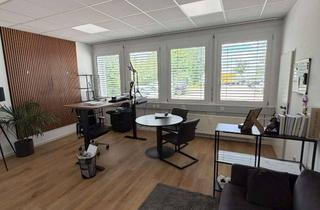 Büro zu mieten in Benzstraße 32, 71083 Herrenberg, Bürofläche in Herrenberg // 4 Parkplätze und privater Eingang