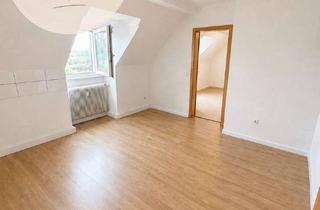 Wohnung kaufen in Ackerfeldstraße, 46145 Sterkrade-Mitte, Provisionsfreie 4-Zimmer-Wohnung mit Garten & zusätzlicher Nutzfläche