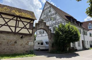 Wohnung kaufen in 72622 Nürtingen, Zentrumsnahe 3-Zimmer-Wohnung in historischem Ambiente mit PKW-Stellplatz, provisionsfrei!