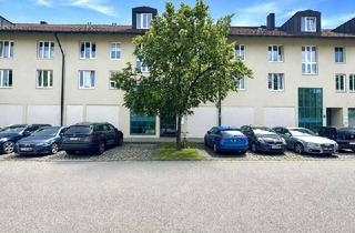 Wohnung kaufen in 85635 Höhenkirchen-Siegertsbrunn, Gemütliche 2 Zimmerwohnung mit Ostbalkon und Lift in zentraler Lage von Höhenkirchen