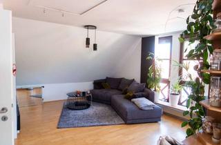 Wohnung kaufen in An Der Dorfkirche, 12277 Berlin, Lichtdurchflutete 3-Zi-Whg für Familien mit viel Platz im DG