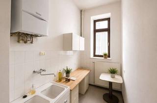 Wohnung kaufen in 80337 Ludwigsvorstadt-Isarvorstadt, Charmante Altbaueinheit mit Wohnperspektive in begehrter Lage der Isarvorstadt