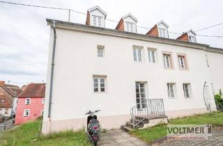 Wohnung kaufen in 66125 Saarbrücken, INVESTMENT - vermietete Eigentumswohnung mit Stellplatz in Dudweiler!