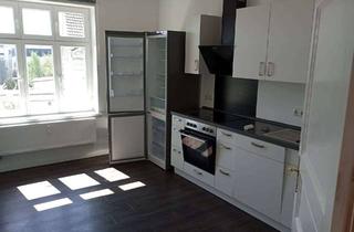 Wohnung mieten in Ritterstr. 15, 24939 Neustadt, Ansprechende, helle 2-Zi.-Dachgeschosswohnung + große Wohnküche