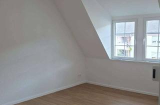 Wohnung mieten in Adalbertstraße 7A, 60486 Bockenheim, Einzelzimmer in einer gepflegten WG-Etage, ca. 33m²