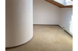Penthouse mieten in Zeppelinstrasse 10, 86159 Universitätsviertel, Alltagstauglich wohnen in diesem modernisierten Penthouse mit vier Zimmern in Augsburg