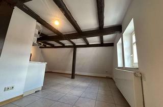 Wohnung mieten in Brüder-Grimm-Straße 23, 36396 Steinau, 1-Zimmer-Dachgeschosswohnung in zentraler Lage von Steinau