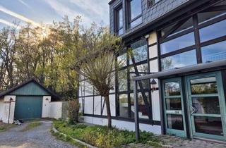 Haus kaufen in 45527 Hattingen, Außergewöhnliche Wohnarchitektur mit historischem Charakter!