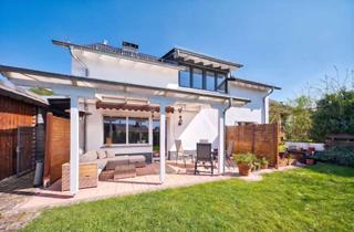 Haus kaufen in 65817 Eppstein, Viel Platz für die Familie – Reihenendhaus mit Einliegerbereich in Naturlage