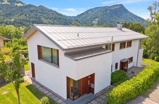 Haus kaufen in 87509 Immenstadt, Exklusive Wohlfühloase in Immenstadt im Allgäu: Luxus mit Kamin, Südwest-Balkon, Terrasse & Bergblic