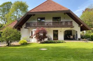 Haus mieten in 82152 Planegg, Wohntraum im Würmtal! Freistehende 8 Zi.-Walmdachvilla, Einliegerwohnung, ca. 306m2 Wfl, Planegg