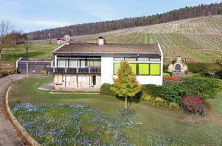Grundstück zu kaufen in 71384 Weinstadt, Baugrundstück mit Hausbestand in grüner Randlage und traumhafte Aussicht