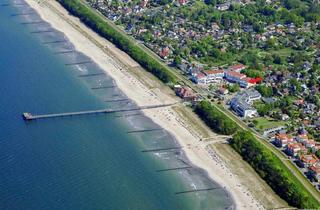 Wohnung kaufen in 18374 Zingst, Exklusive Chance: Stilvolle 3-Zi.-Wohnung in erster Reihe am Meer mit Eckbalkon und Ostseeblick